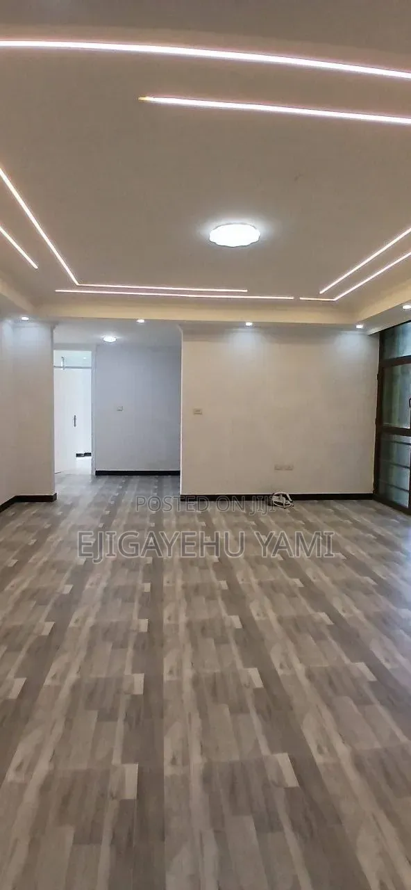 Furnished 3bdrm Condo in Condominium, Bole for sale