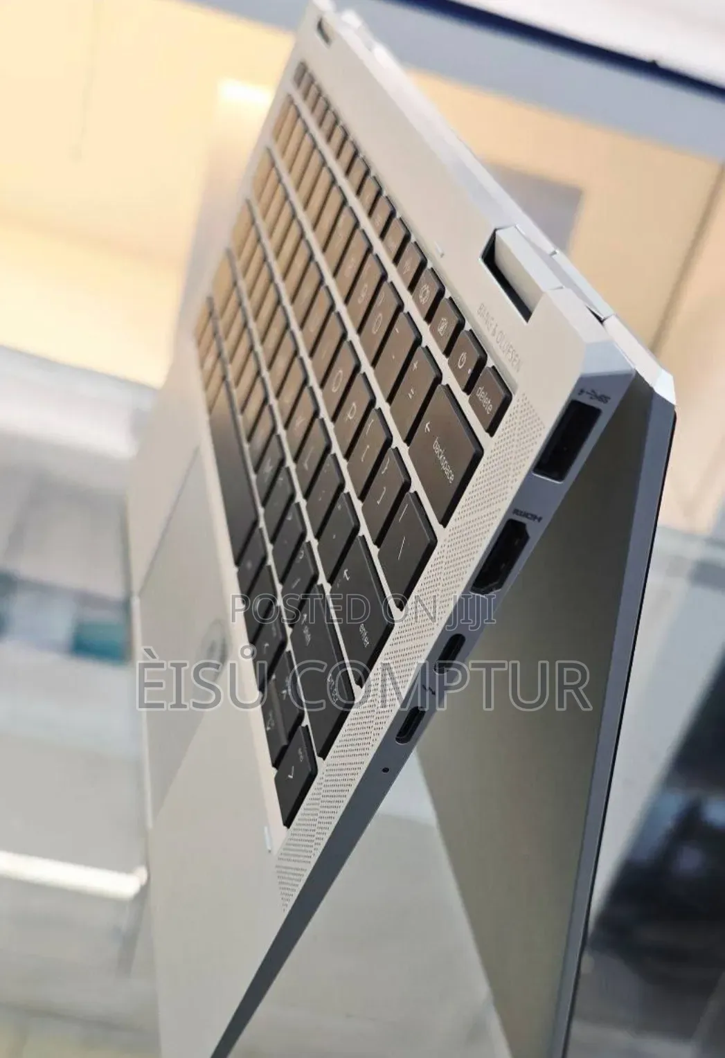New Laptop HP EliteBook 1040 G8 16GB Intel Core i7 SSD 512GB