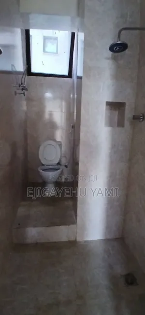 Furnished 3bdrm Condo in Condominium, Bole for sale