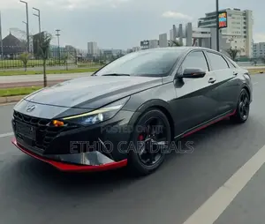 Hyundai Avante 2021 Gray
