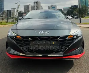Hyundai Avante 2021 Gray