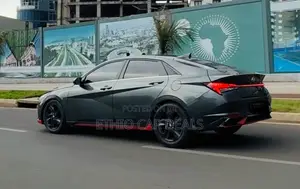 Hyundai Avante 2021 Gray