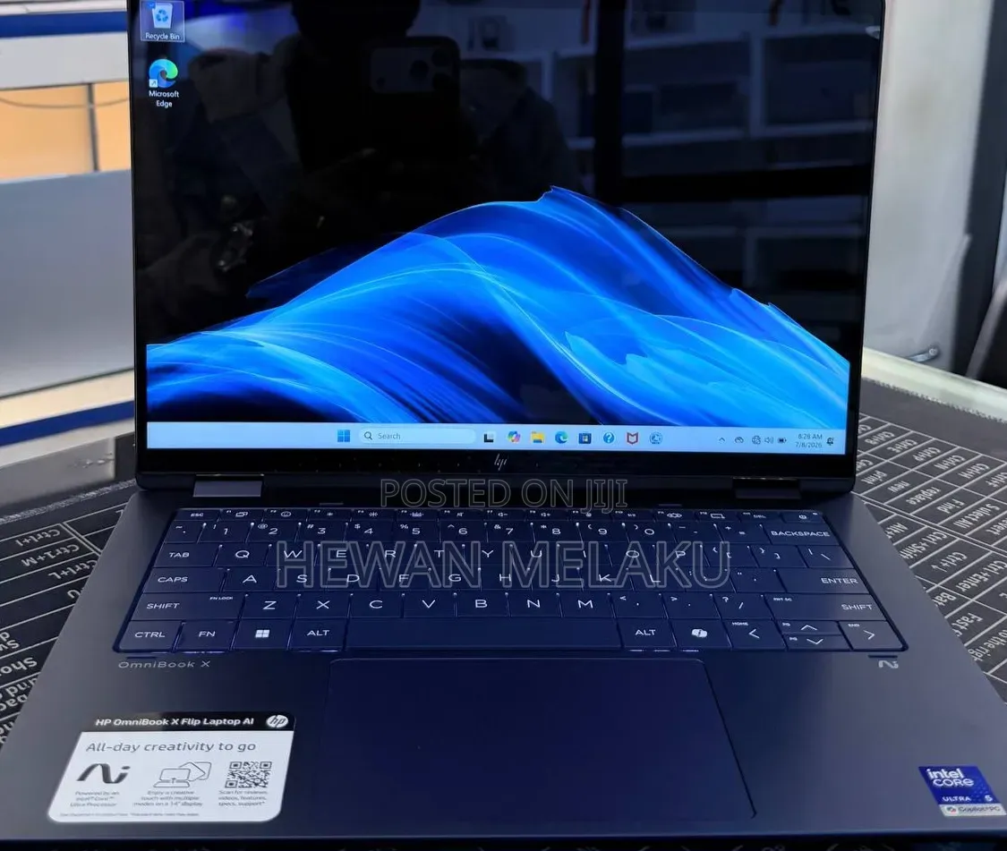 New Laptop HP OmniBook X Flip 14" 16GB Intel Core Ultra 5 SSD 512GB