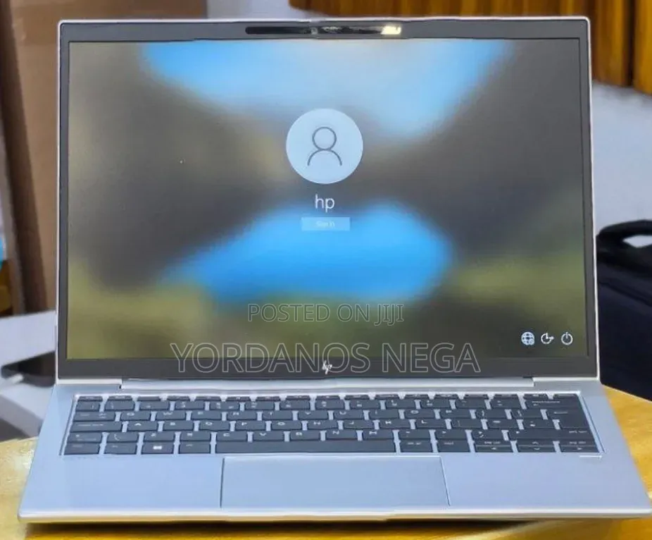 New Laptop HP EliteBook 830 16GB Intel Core i5 SSD 512GB