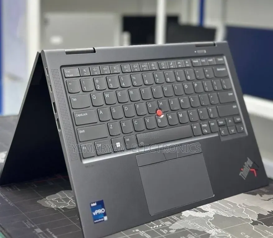 New Laptop Lenovo ThinkPad X1 Yoga 32GB Intel Core i7 SSD 512GB