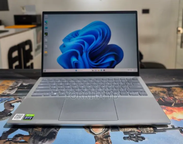 New Laptop Dell Inspiron 15 16GB Intel Core i7 SSD 512GB