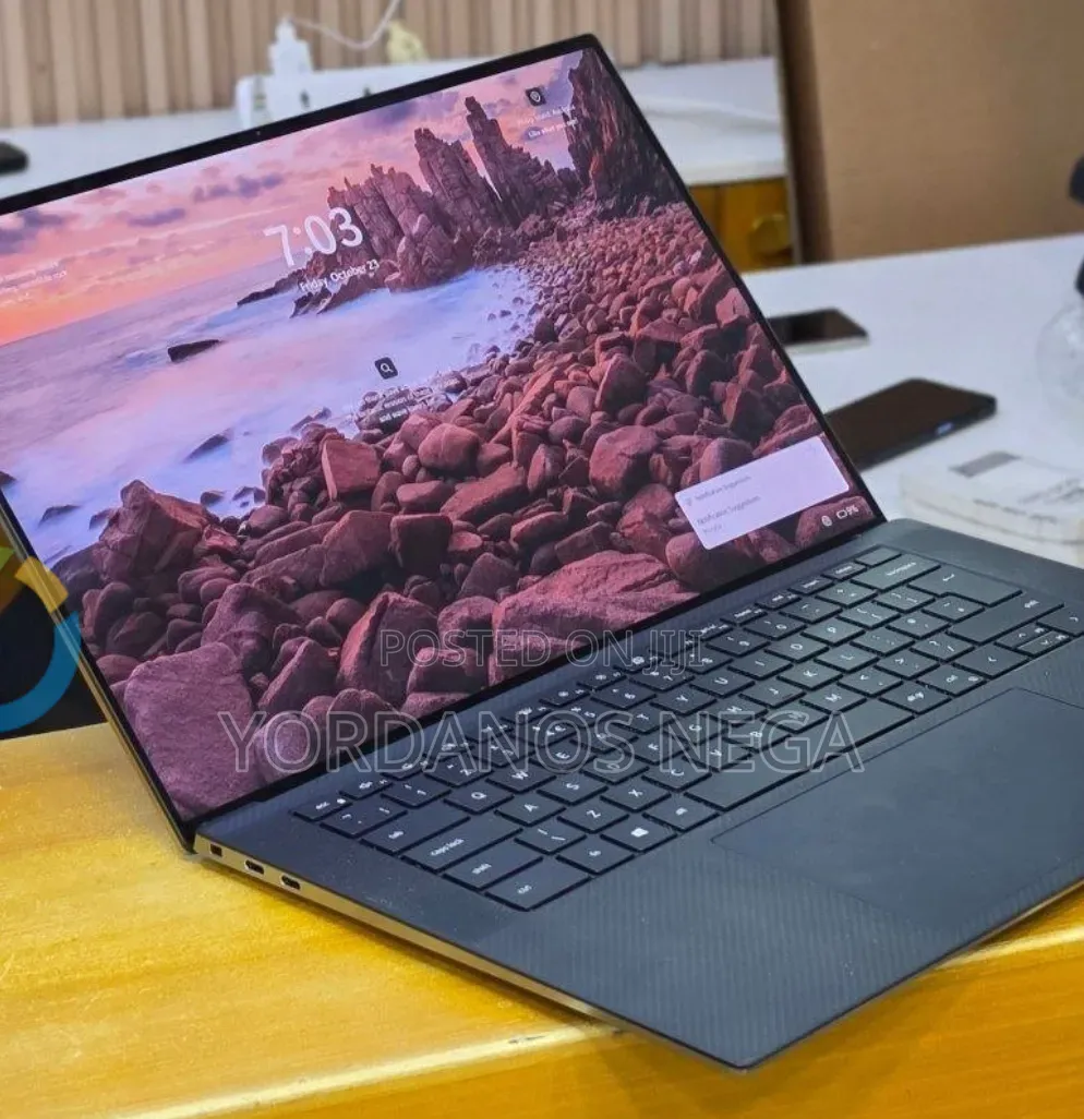 New Laptop Dell Precision 5550 16GB Intel Core i7 SSD 512GB