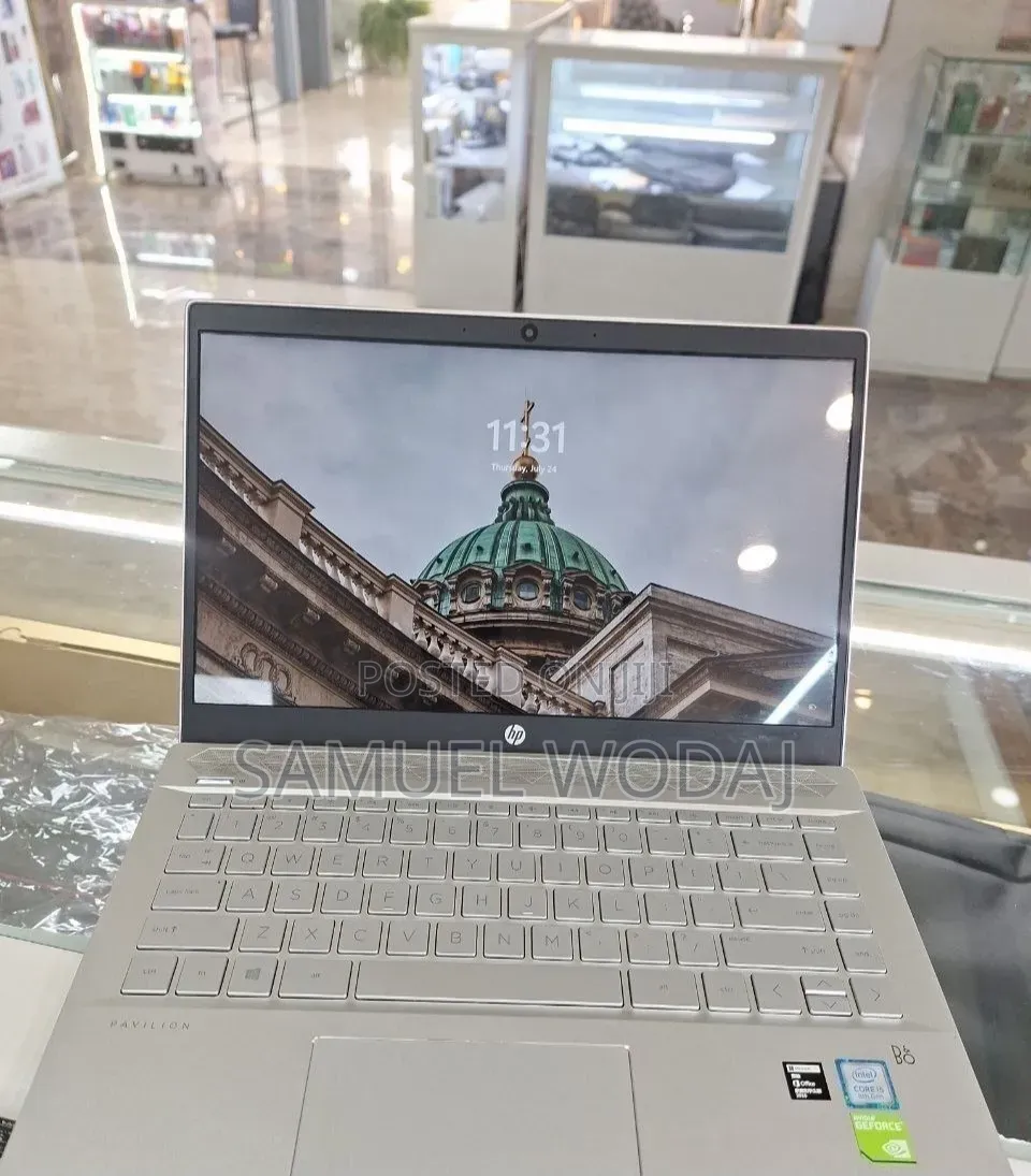 New Laptop HP Pavilion 15 16GB Intel Core i5 SSD 512GB