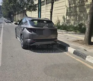 Hyundai Tucson 2022 Gray