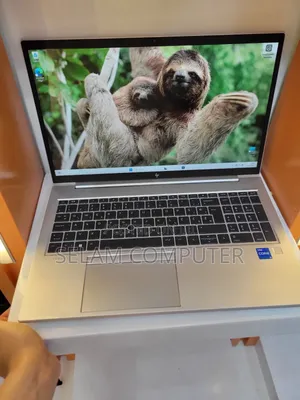 New Laptop HP Stream Notebook 16GB Intel Core i7 SSHD (Hybrid) 1T