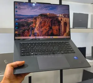 New Laptop Lenovo ThinkPad X1 Carbon 32GB Intel Core Ultra 7 SSD 1T