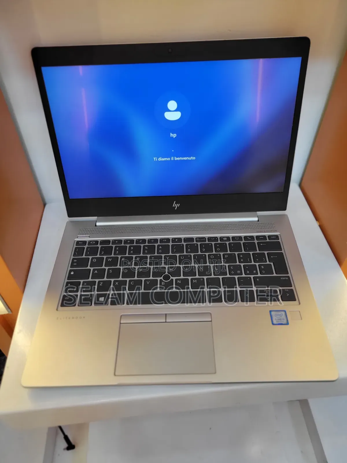 New Laptop HP EliteBook 840 G5 16GB Intel Core i5 SSD 512GB