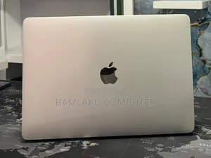 New Laptop Apple MacBook Pro 2020 32GB Intel Core i7 SSD 1T
