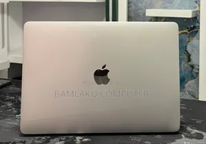 New Laptop Apple MacBook Pro 2020 32GB Intel Core i7 SSD 1T