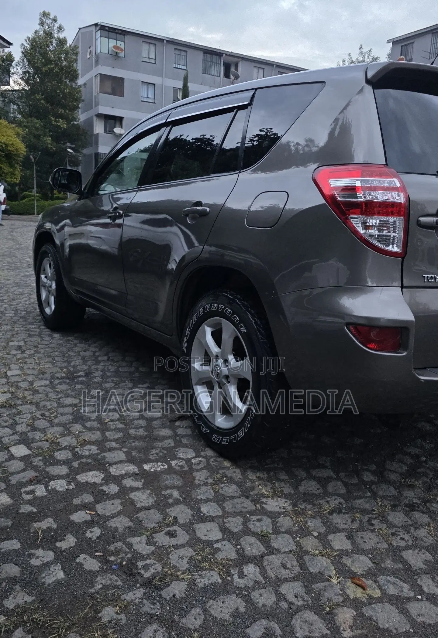 Toyota RAV4 2012 Gray