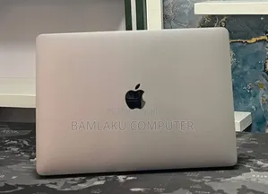 New Laptop Apple MacBook Pro 2020 8GB Apple M1 Pro SSD 512GB