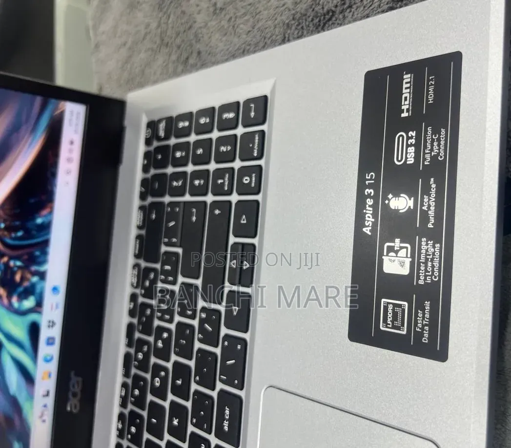 New Laptop Acer Aspire 3 8GB Intel Core i5 SSD 256GB