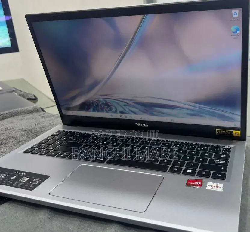 New Laptop Acer Aspire 3 8GB Intel Core i5 SSD 256GB