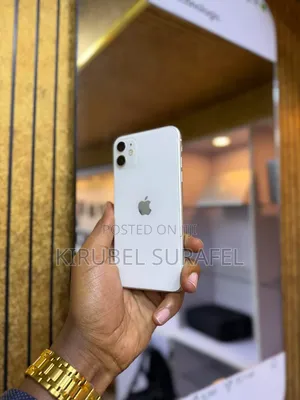New Apple iPhone 11 128 GB White