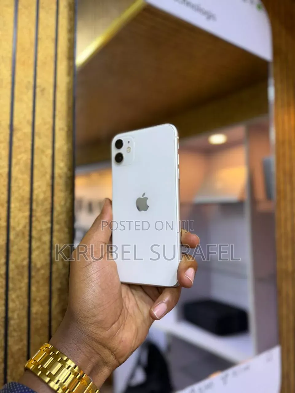 New Apple iPhone 11 128 GB White