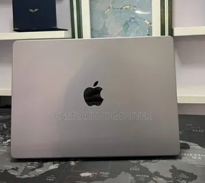 New Laptop Apple MacBook Pro 2021 M1 16GB Apple M1 Pro SSD 512GB