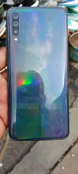 Samsung Galaxy A70 128 GB Green