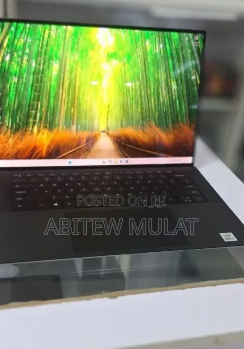 New Laptop Dell XPS 15 16GB Intel Core i7 SSD 512GB