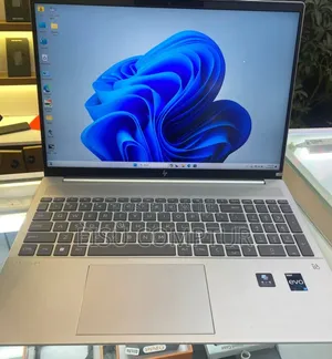 New Laptop HP Pavilion 15 16GB Intel Core i7 SSD 1T