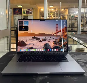 New Laptop Apple MacBook Pro 2021 M1 32GB Apple M1 Pro SSD 512GB