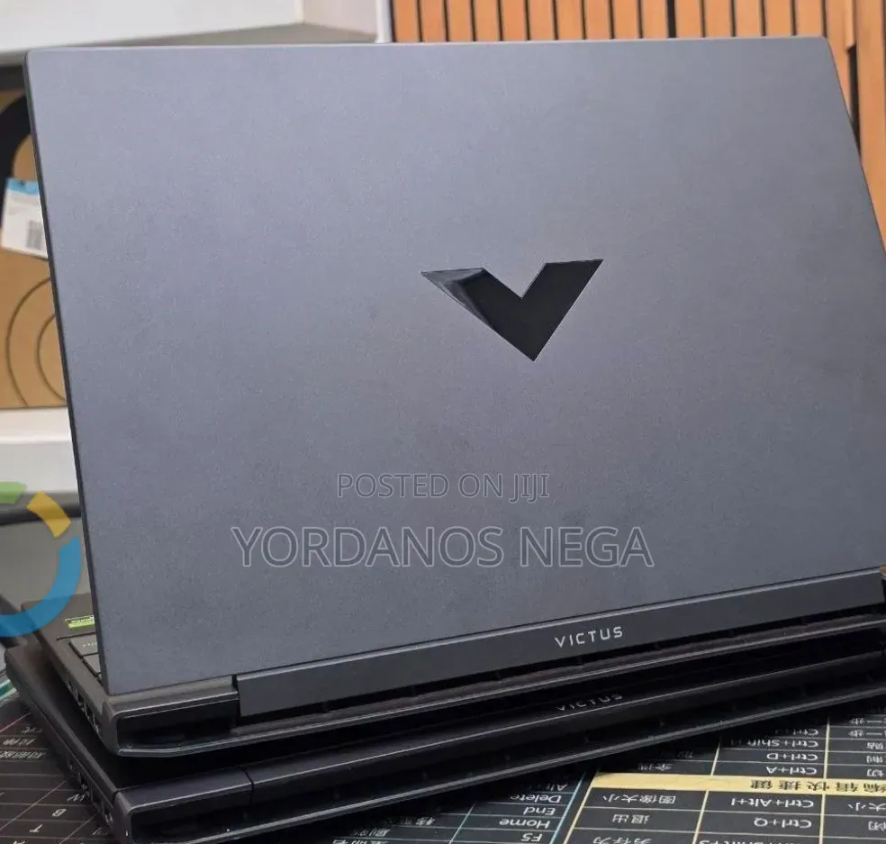 New Laptop HP Victus 15 16GB AMD Ryzen 7 SSD 512GB
