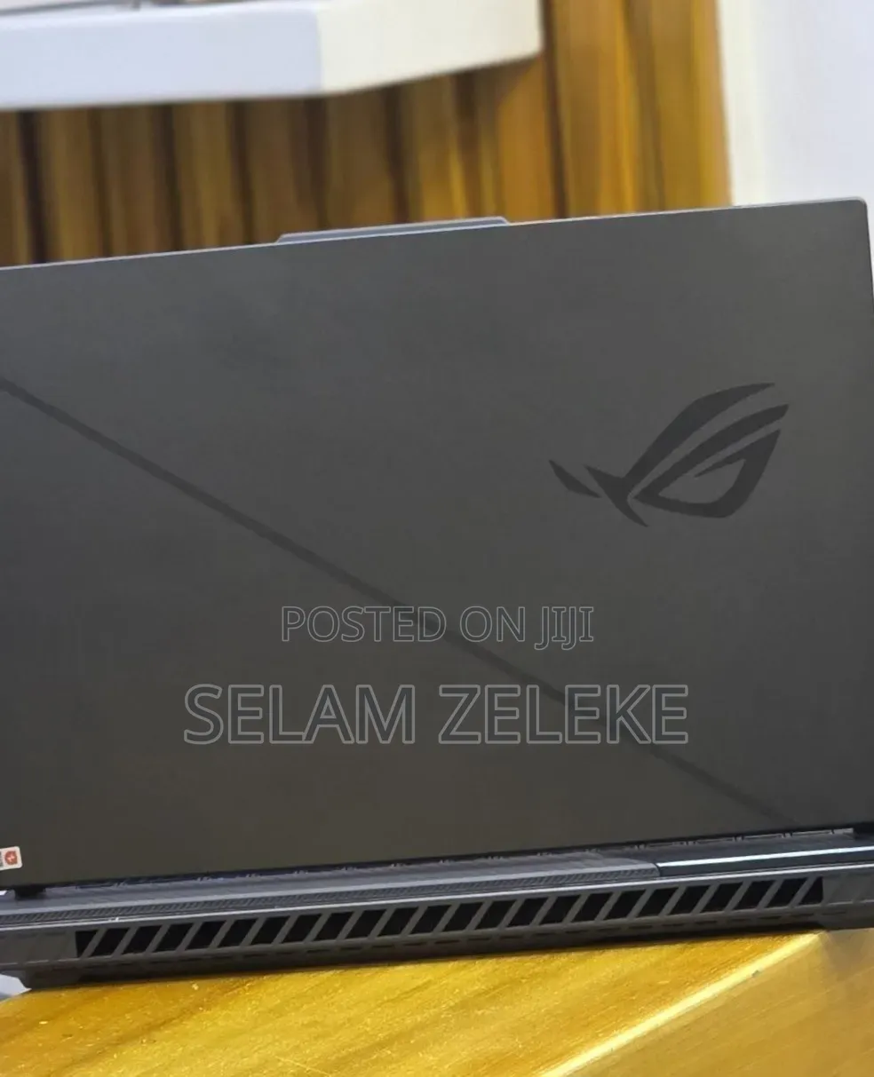 New Laptop Asus ROG Strix G16 16GB Intel Core i7 SSD 1T