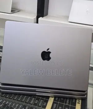 New Laptop Apple MacBook Pro 32GB Apple M1 Pro SSD 512GB