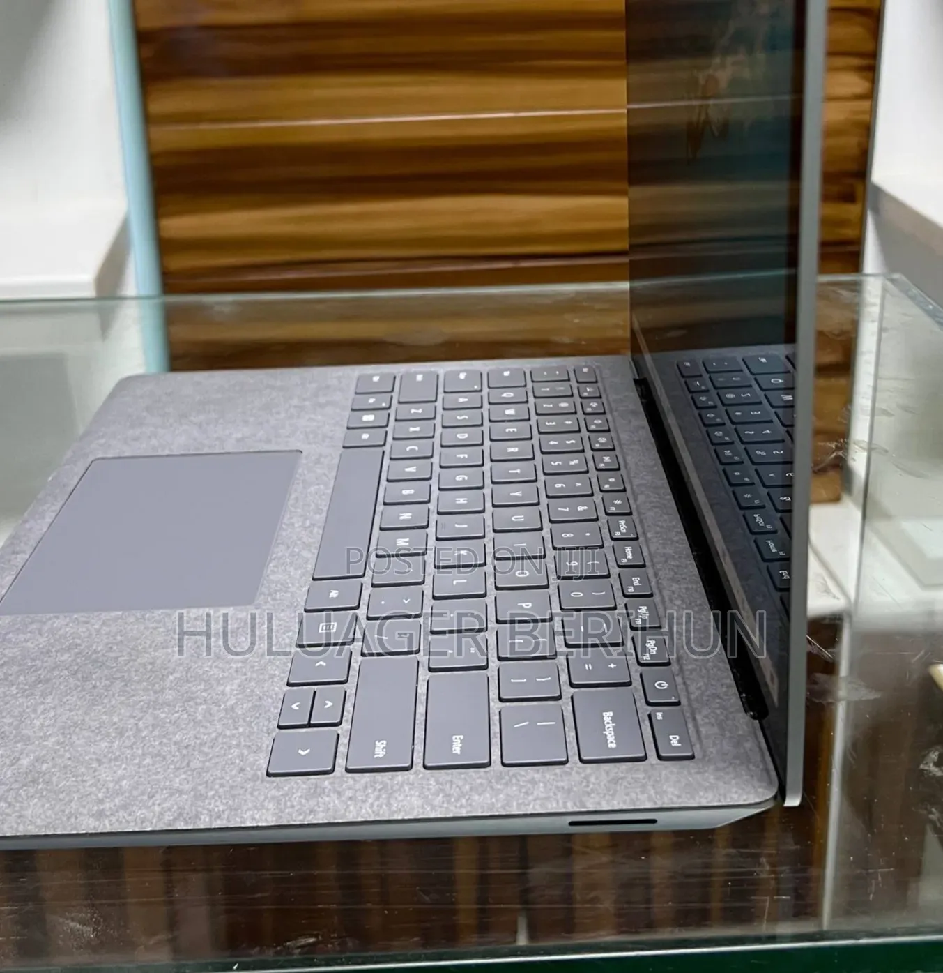 New Laptop Microsoft Surface Laptop 4 16GB Intel Core i7 SSD 512GB