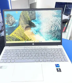 New Laptop HP Stream Notebook 16GB Intel Core i7 SSD 1T