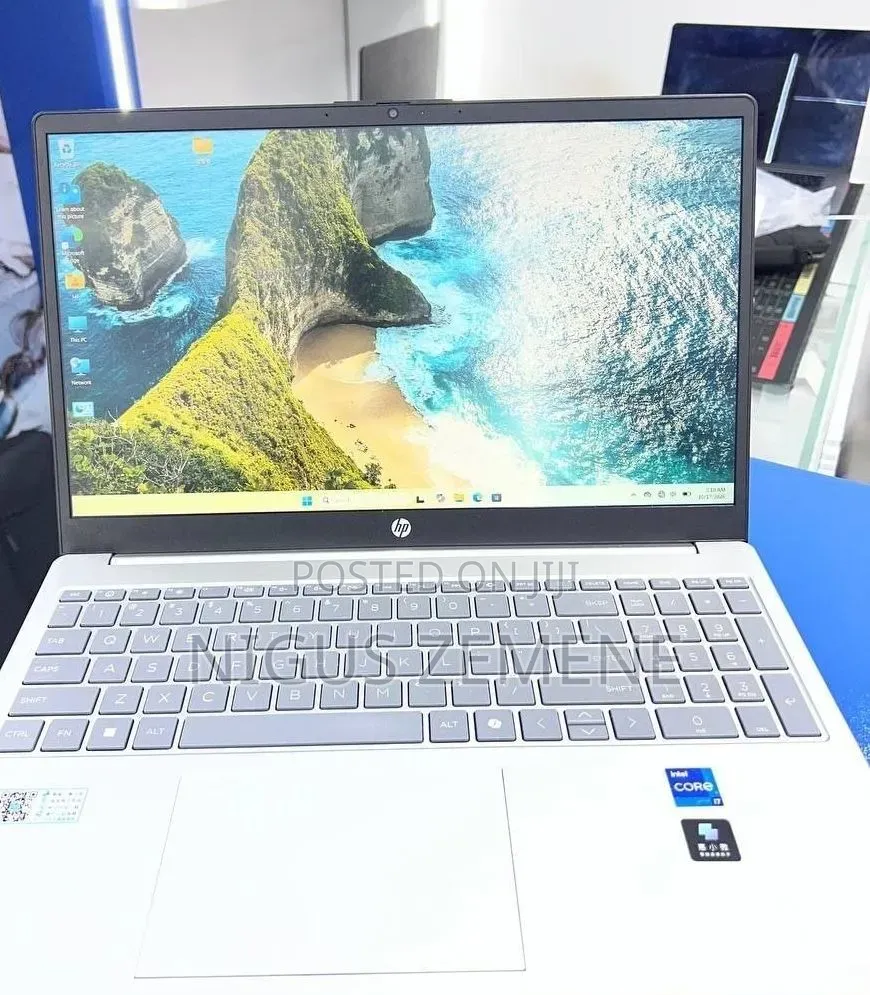 New Laptop HP Stream Notebook 16GB Intel Core i7 SSD 1T