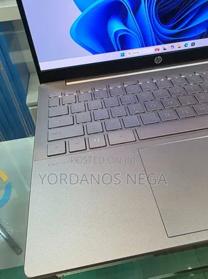 New Laptop HP Pavilion 14 16GB Intel Core i7 SSD 1T