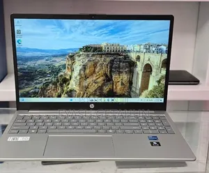 New Laptop HP Stream Notebook 16GB Intel Core i7 SSD 512GB