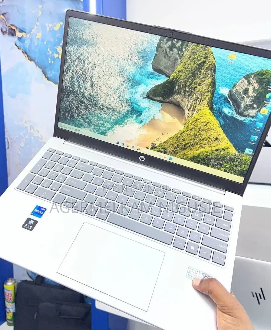 New Laptop HP Stream Notebook 16GB Intel Core i7 SSD 1T