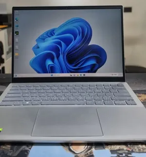 New Laptop Dell 16GB Intel Core i7 SSD 512GB