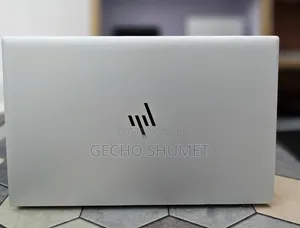 New Laptop HP ZBook Firefly G8 16GB Intel Core i7 SSD 512GB