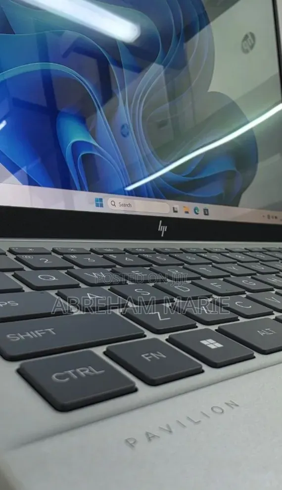 New Laptop HP Pavilion 14 32GB AMD Ryzen 7 SSD 1T