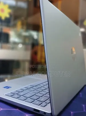 New Laptop HP Stream Notebook 16GB Intel Core i7 SSD 512GB