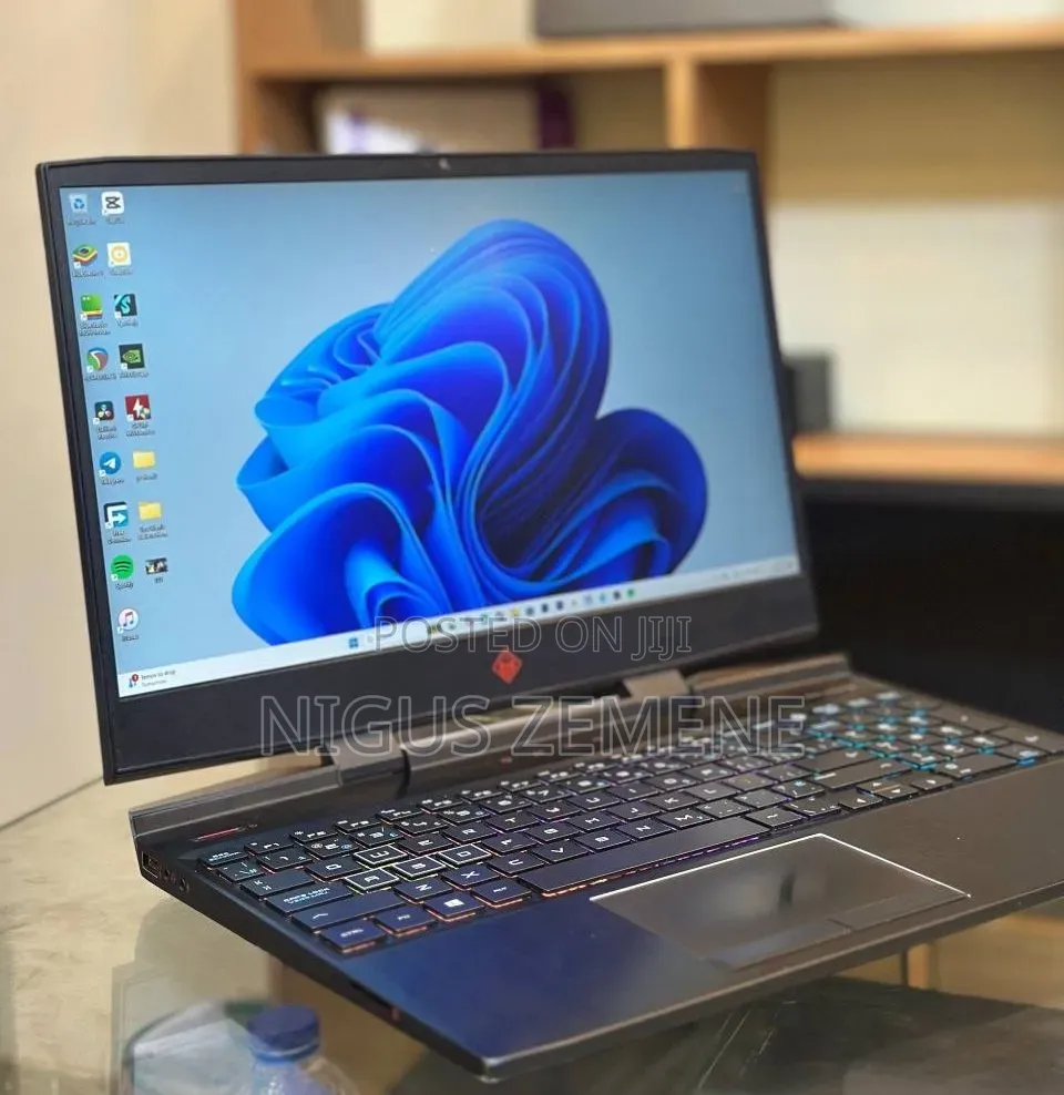 New Laptop HP Omen 15 16GB Intel Core i7 SSD 1T