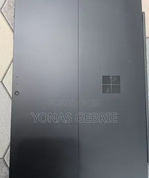 New Laptop Microsoft Surface 16GB Intel Core i7 SSD 512GB
