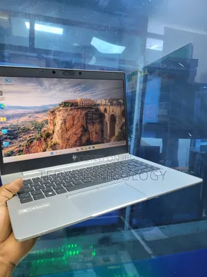 New Laptop HP EliteBook 840 8GB Intel Core i5 SSD 512GB