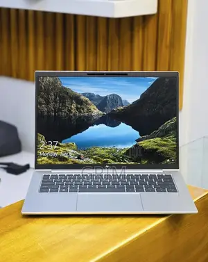New Laptop HP EliteBook 840 G9 16GB Intel Core i7 SSD 512GB