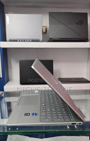 New Laptop HP Stream Notebook 16GB Intel Core i7 SSD 512GB