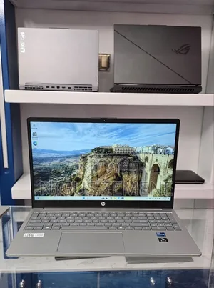 New Laptop HP Stream Notebook 16GB Intel Core i7 SSD 512GB