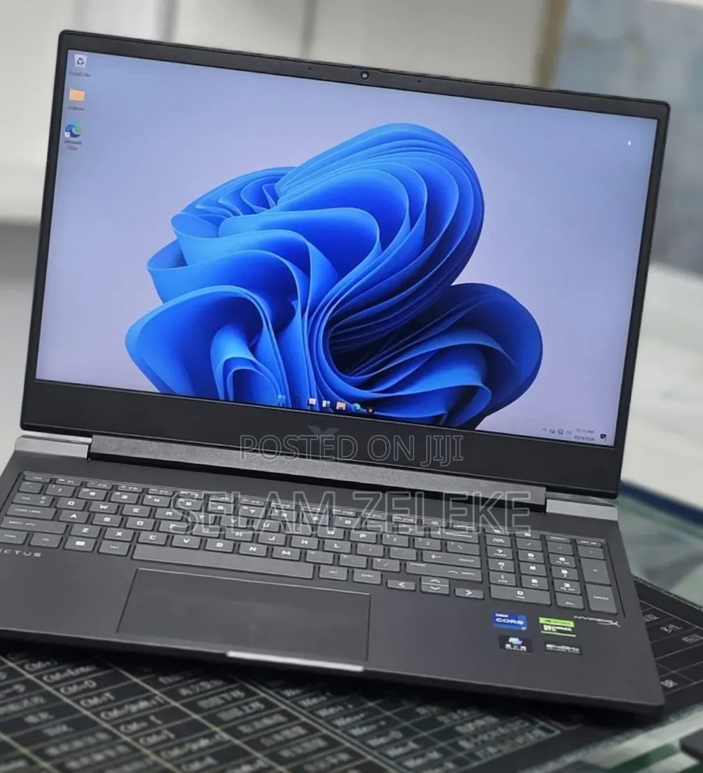 New Laptop HP Victus 16 16GB Intel Core i7 SSD 1T