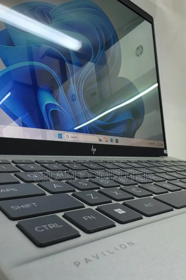 New Laptop HP Pavilion 15 32GB AMD Ryzen 7 SSD 1T